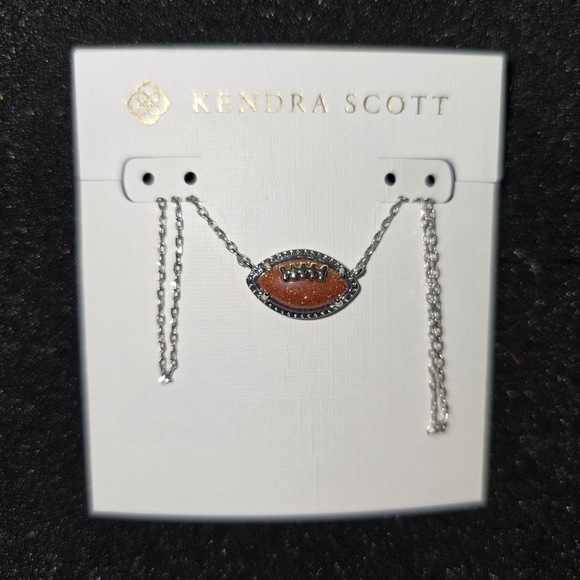 Kendra Scott Jewelry - Football Silver Short Pendant Necklace in Orange Goldstone
